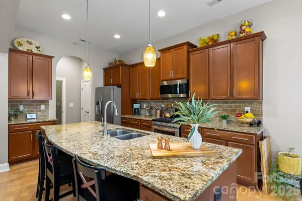 1020 Hercules DR, Indian Trail, NC 28079