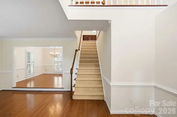 10012 Brass Eagle LN, Charlotte, NC 28210
