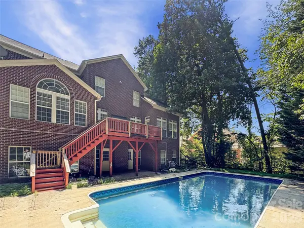 6119 Savannah Grace LN, Huntersville, NC 28078