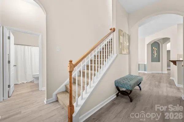 3813 Quiet Creek CIR, Charlotte, NC 28213
