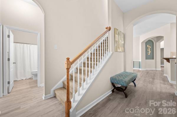 3813 Quiet Creek CIR, Charlotte, NC 28213