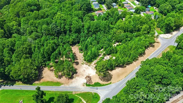 1156 Lyn Well RD, Lincolnton, NC 28092