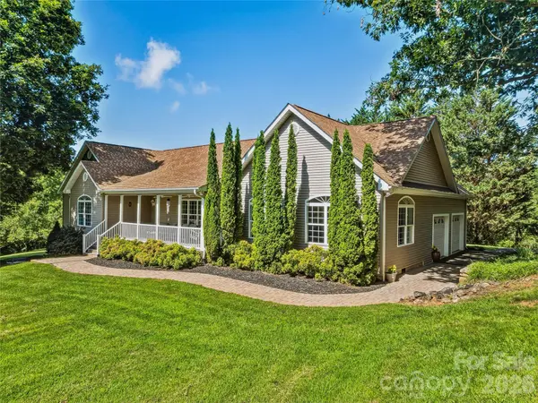 1082 S Main ST, Mars Hill, NC 28754
