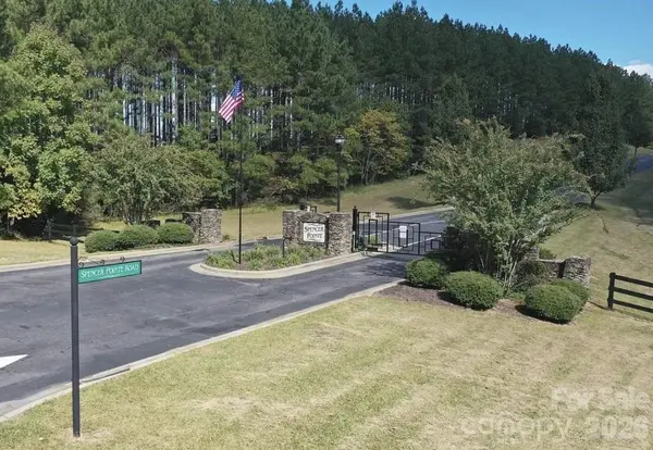 1744 Spencer Pointe RD, Lilesville, NC 28091