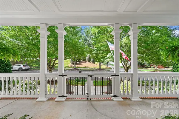 14222 Holly Springs DR, Huntersville, NC 28078