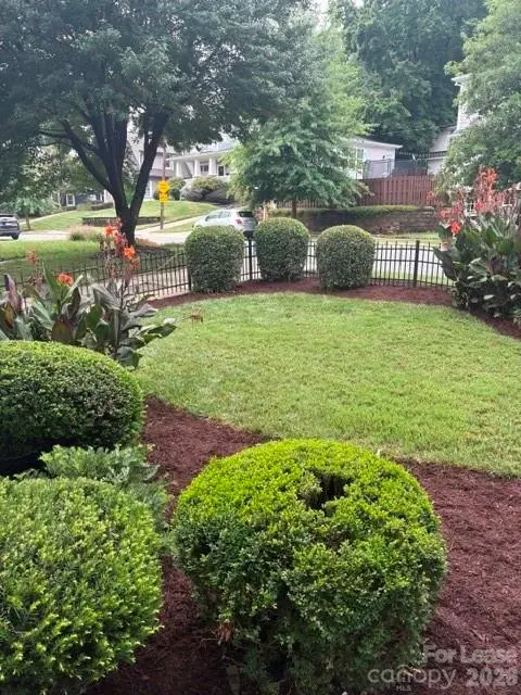 701 McDonald AVE, Charlotte, NC 28203