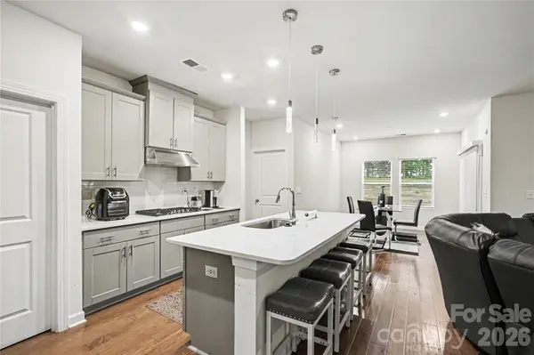 9039 Myrna DR, Gastonia, NC 28056