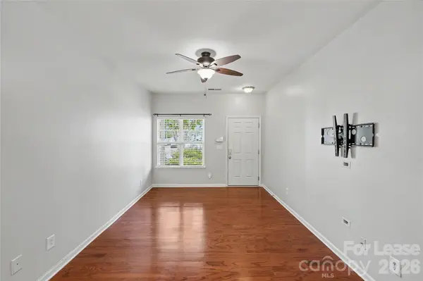 13983 Singleleaf LN, Charlotte, NC 28278