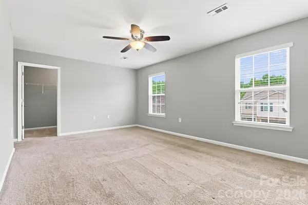 4169 Long Arrow DR, Concord, NC 28025
