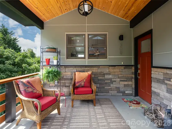 309 Ava LN, Asheville, NC 28804