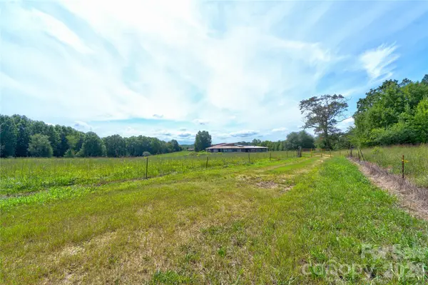 1106 Earl RD, Shelby, NC 28152