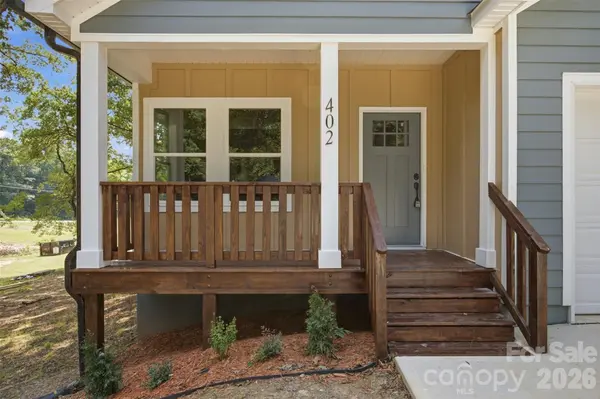 402 Brookwood AVE, Cherryville, NC 28021