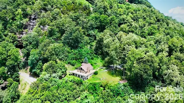 370 Mountain Side DR, Columbus, NC 28722