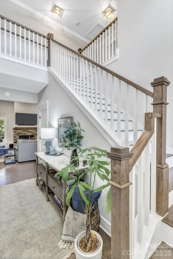 136 Ellis LN, Arden, NC 28704
