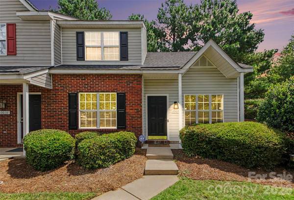 10030 Pergola View CT, Charlotte, NC 28213