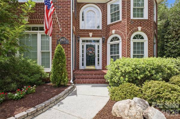 3425 Savannah Hills DR, Matthews, NC 28105