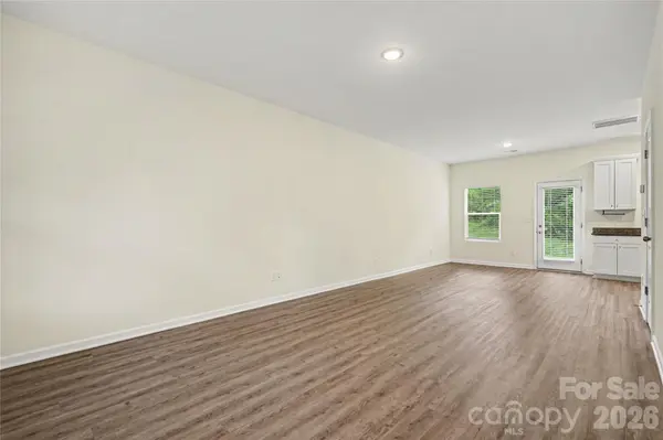 2231 Beauty ST, Statesville, NC 28625
