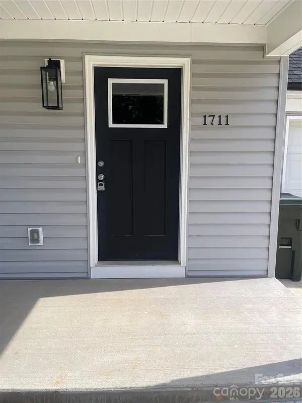 1711 Greenbrooke RD, Hudson, NC 28638