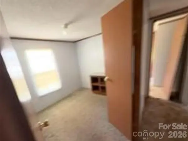 887 Stephens RD, Lumberton, NC 28358