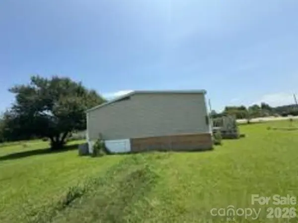 887 Stephens RD, Lumberton, NC 28358