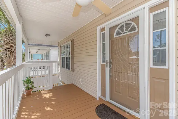 511 21st AVE N, North Myrtle Beach, SC 29582