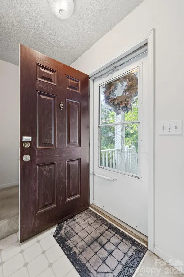 9220 Garnet Field CT, Charlotte, NC 28269