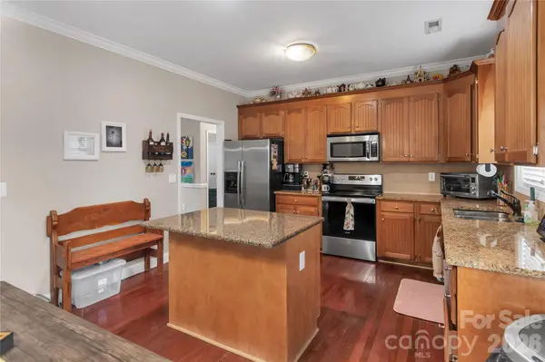 119 Brookview DR, Shelby, NC 28152