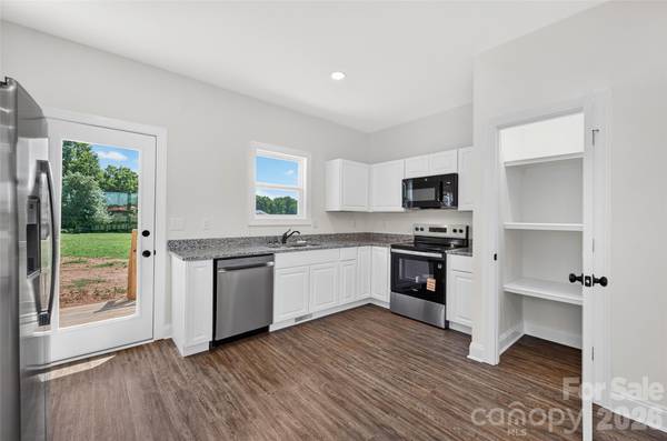 4000 Herman Sipe RD, Conover, NC 28613