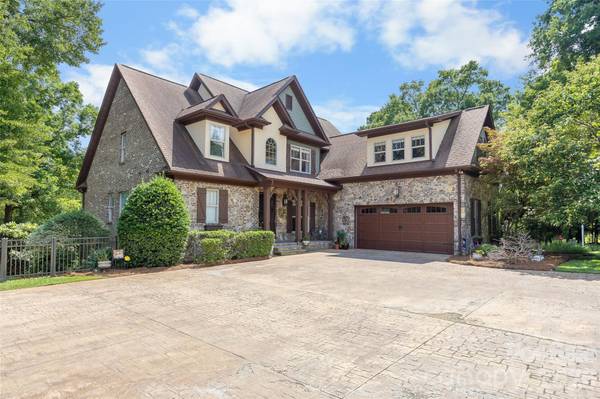5301 Masons Ferry RD, Clover, SC 29710