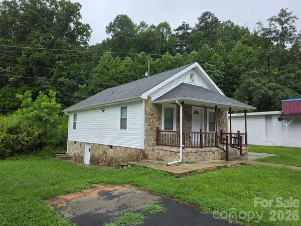 2700 226 HWY S, Marion, NC 28752