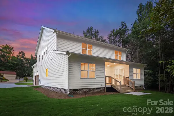 2311 Chateau CT, Matthews, NC 28105