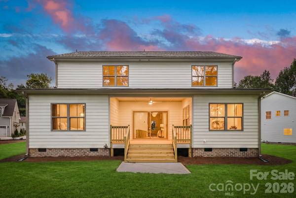 2315 Chateau CT, Matthews, NC 28105