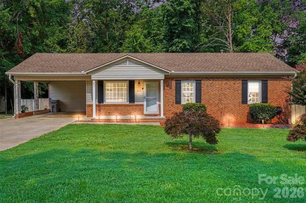617 Lake DR, Rockwell, NC 28138