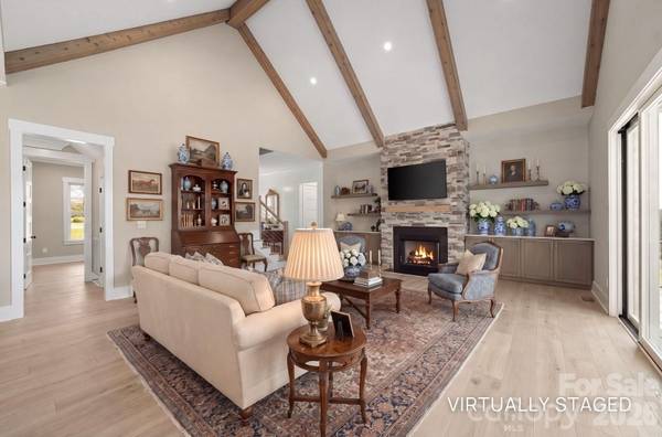 3973 Valley View CIR, Clemmons, NC 27012