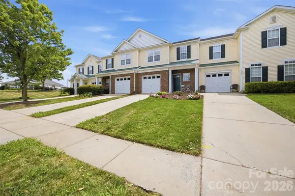 6040 Black Heath DR, Fort Mill, SC 29707