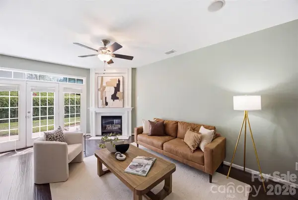 6040 Black Heath DR, Fort Mill, SC 29707