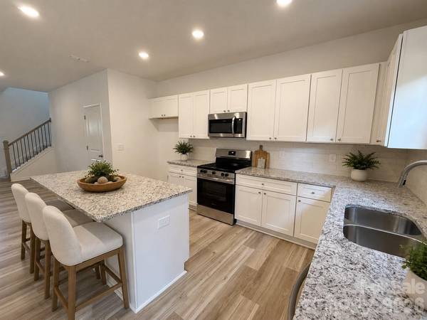3170 Lavender LN, Kannapolis, NC 28083