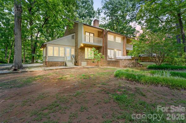 106 Marianna CIR, Wingate, NC 28174