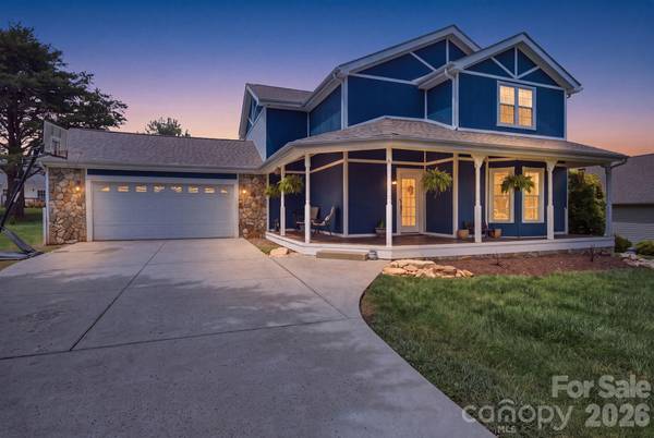 63 Frost LN, Taylorsville, NC 28681