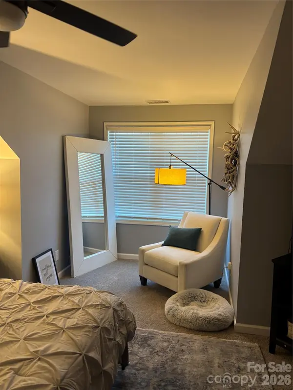 4804 College RD S #36, Wilmington, NC 28412