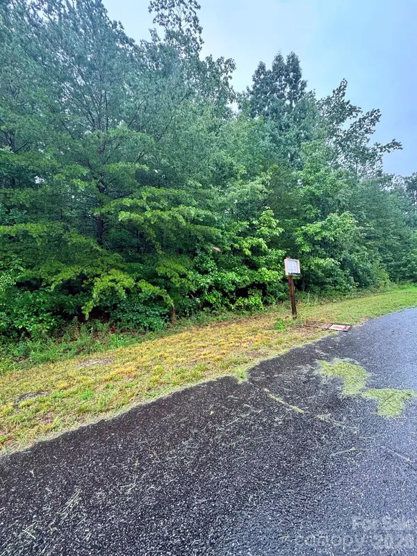 0 Lhasa Apso LN, Iron Station, NC 28080