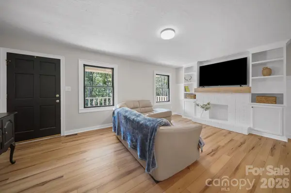 6643 Wards Gap RD, Casar, NC 28020