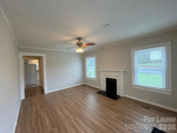 502 S Main ST, Belmont, NC 28012