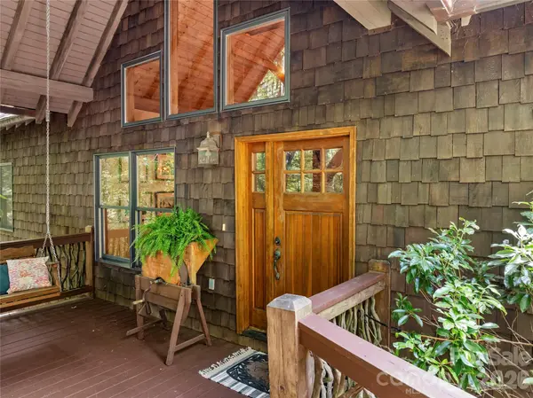 129 Nodatsi CT, Brevard, NC 28712
