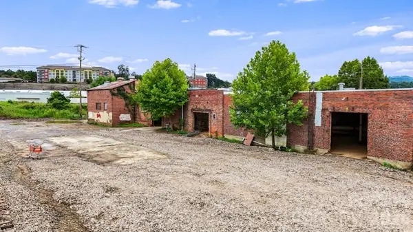 9 Reed ST, Asheville, NC 28803