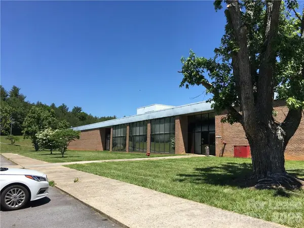 850 Warren Wilson RD #Suite 395, Swannanoa, NC 28778