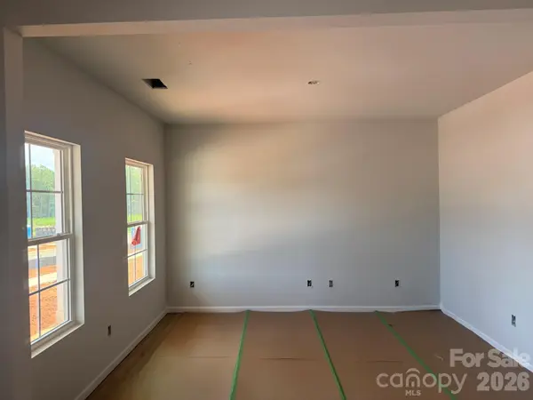 4013 Juno DR, Charlotte, NC 28215