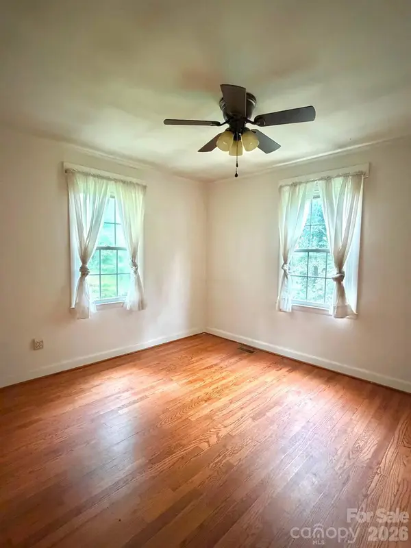1132 S Rutherford ST, Blacksburg, SC 29702