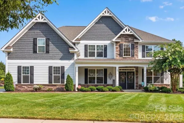 10515 Sweethaven LN, Harrisburg, NC 28075