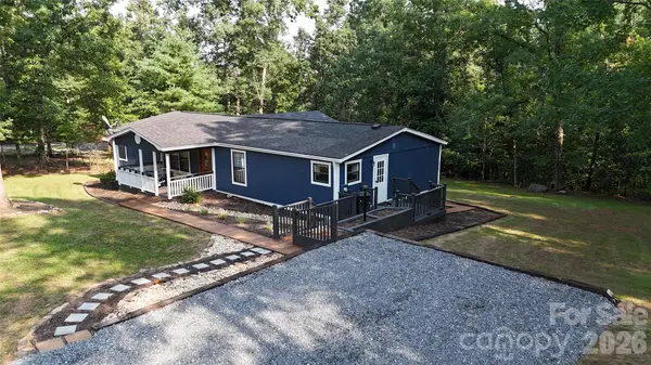 1120 Sandy Plains RD, Tryon, NC 28782
